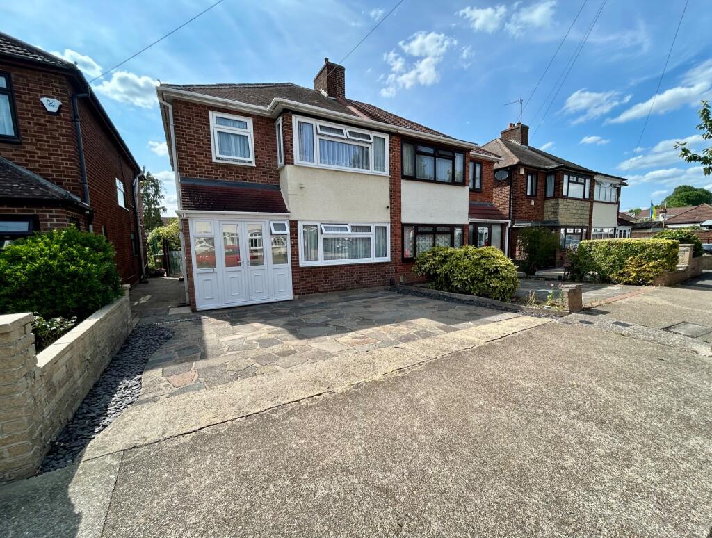 Main image of property: Saunton Road, Hornchurch