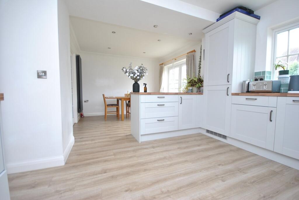 Additional property image - Mead Close, Cheddar, BS27