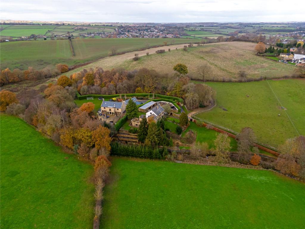 6 bedroom detached house for sale in Church Lane, Bardsey, LS17