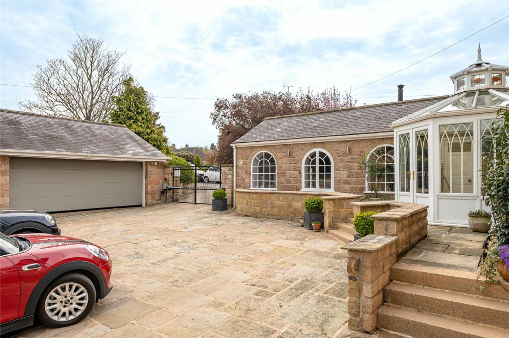 5 bedroom detached house for sale in School Lane, Collingham, LS22