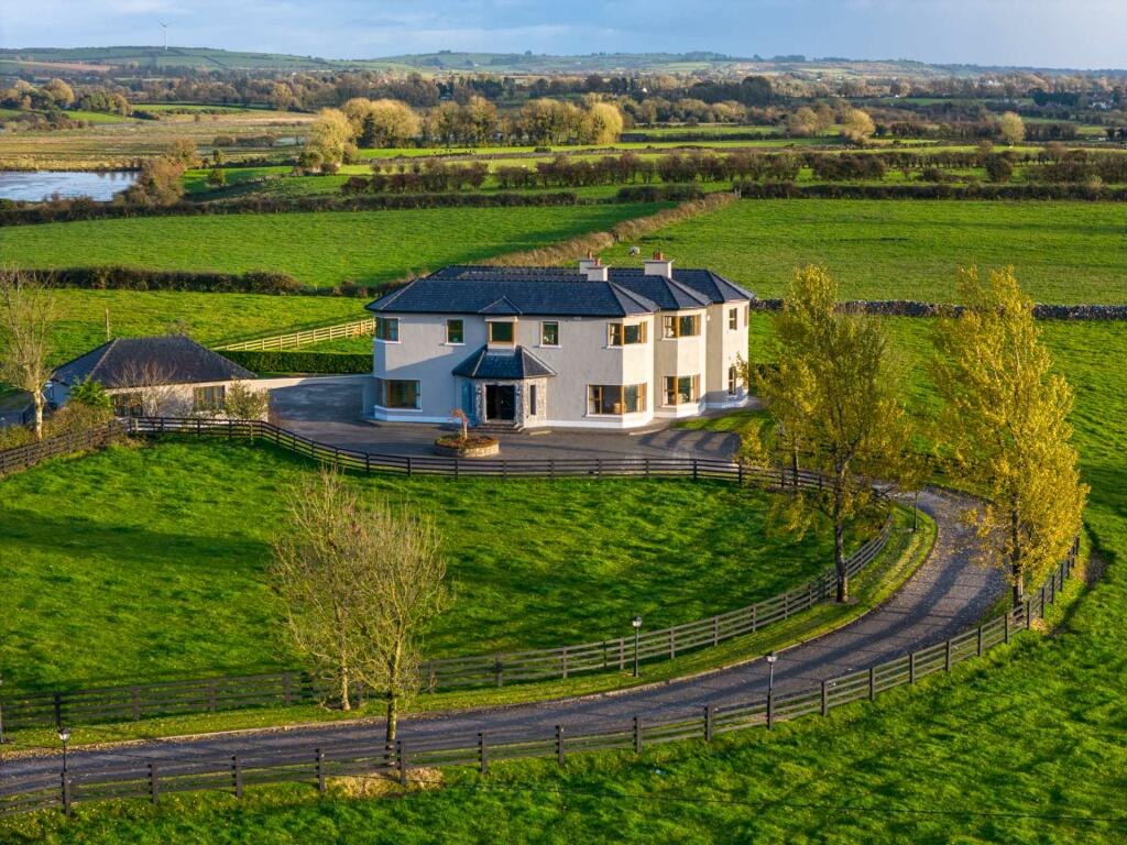 6 bedroom detached house for sale in Luxury Residence On C. 1.20 Acres ...