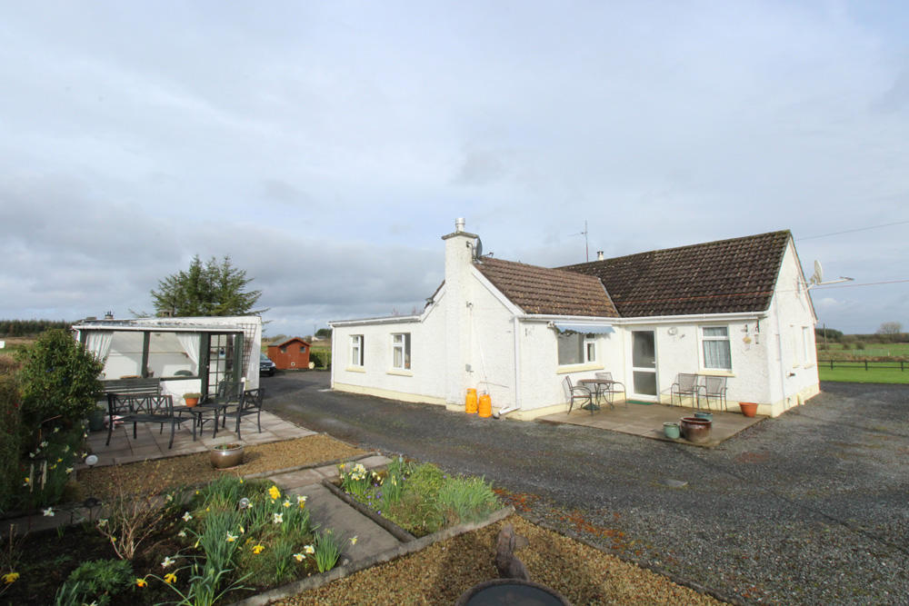 3 bedroom bungalow for sale in Lisdrumneill, Fairymount, Castlerea