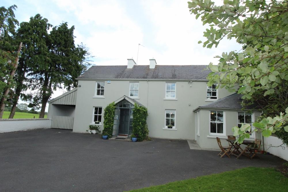 5 bedroom country house for sale in Feamore, Kiltoom, Ireland