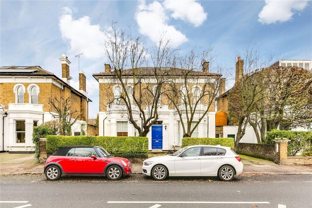 Main image of property: Wellesley Road, London