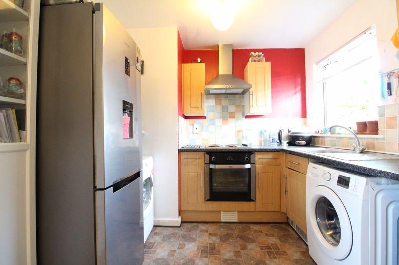 1 bedroom flat for sale in 1 Bed Flat, Dunstable Road, Luton, LU4