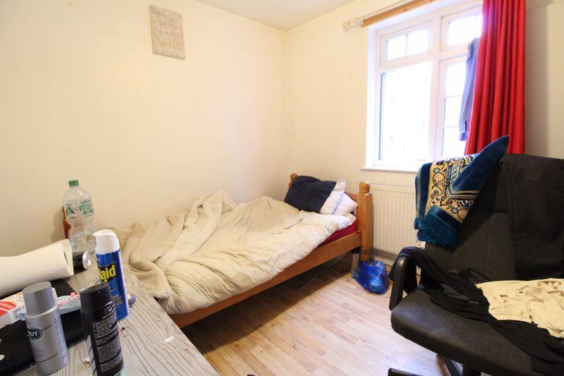 Commercial property for sale in FREEHOLD OPPORTUNITY on Dunstable Road