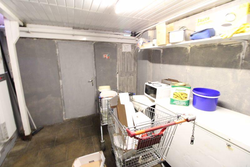 Commercial property for sale in FREEHOLD OPPORTUNITY on Dunstable Road, Luton, LU4