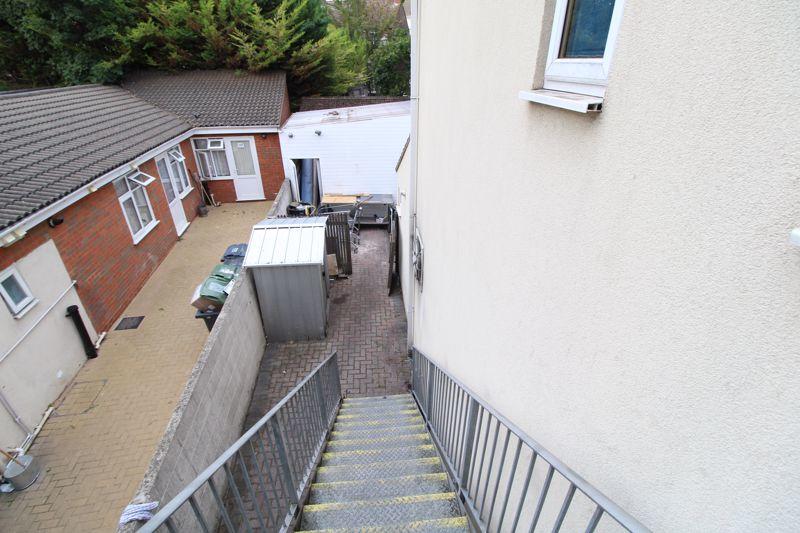 Commercial property for sale in FREEHOLD OPPORTUNITY on Dunstable Road, Luton, LU4