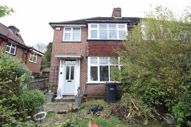 3 bedroom semi-detached house for sale in FREEHOLD House with Large Piece of Land, Wardown Crescent, LU2