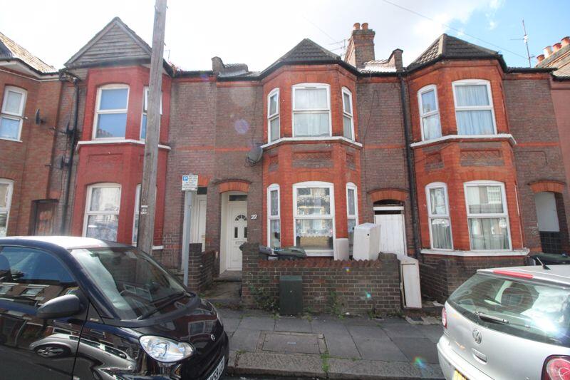 Main image of property: Lyndhurst Road, Luton