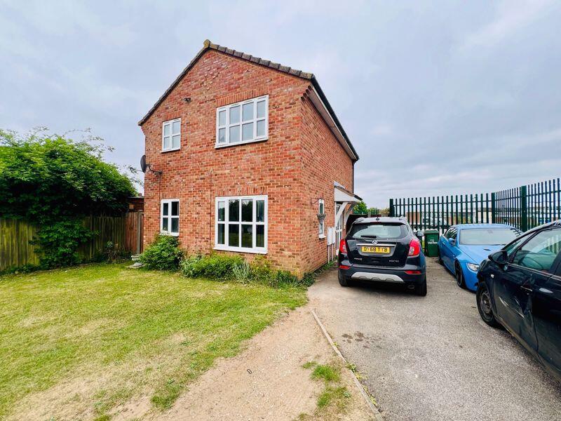 Main image of property: Warden Hill Road, Luton