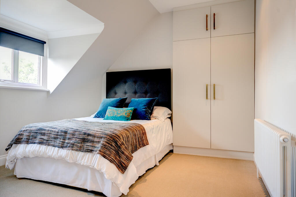 Main image of property: Grosvenor Gardens, London, NW2
