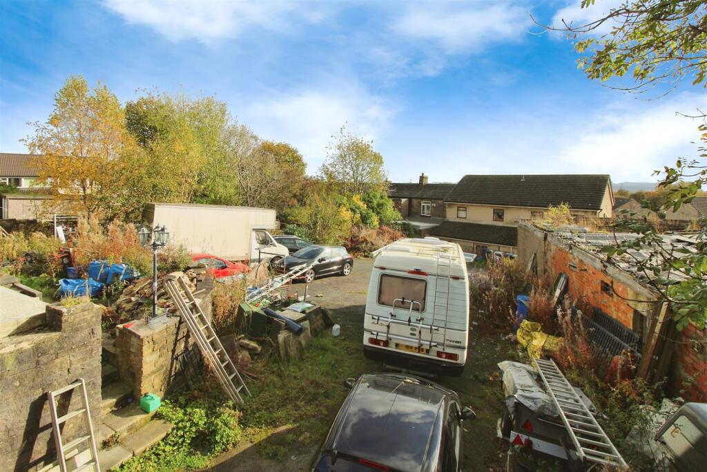 Additional property image - Church Street, Buttershaw, Bradford, BD6 2EY