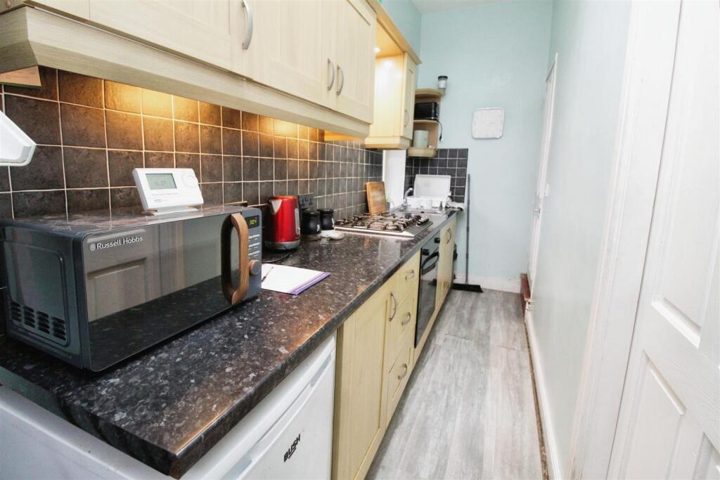 Additional property image - St. Pauls Road, Wibsey, Bradford, BD6 1TY