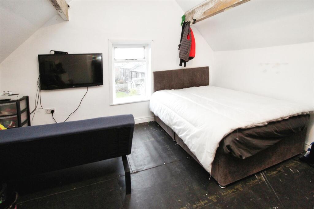 Additional property image - St. Pauls Road, Wibsey, Bradford, BD6 1TY