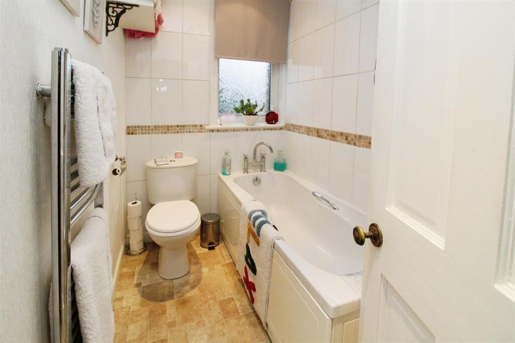 Additional property image - Carr Bottom Road, Bradford, BD5 9AH