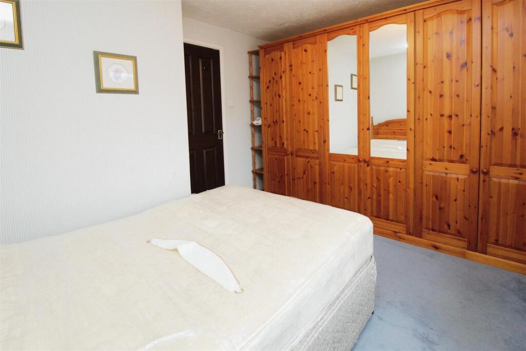 Additional property image - Pipercroft, Bradford, BD6 2SF