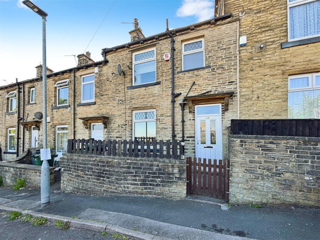 Main image of property: Fleece Street, Bradford, BD6 2EH