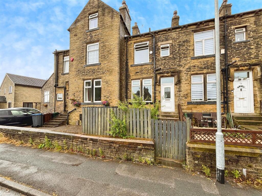 Main image of property: Reevy Road, Bradford, BD6 3QF