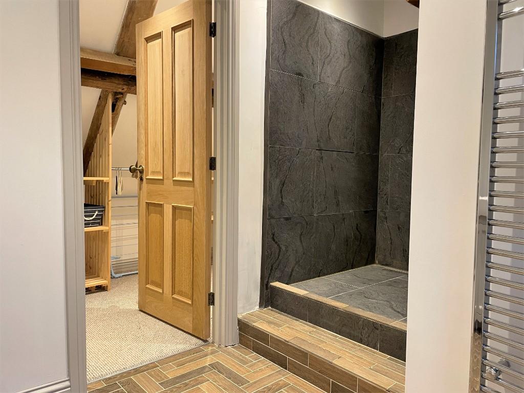3 bedroom terraced house for sale in Aickmans Yard, King Street, King's