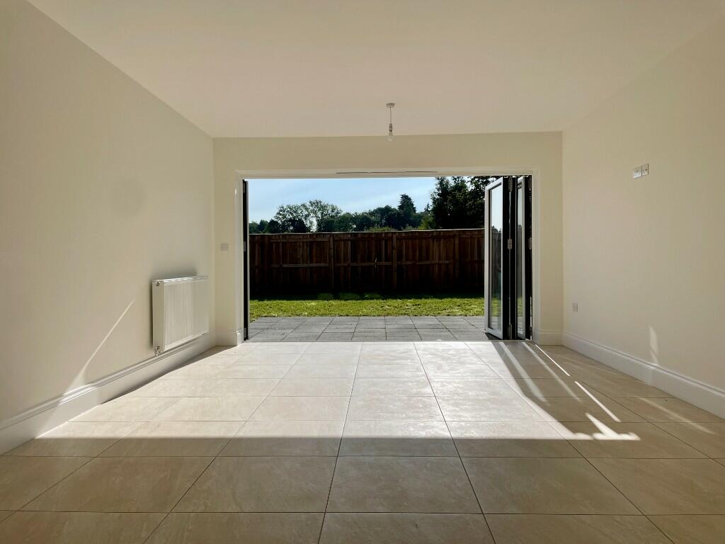 4 bedroom detached house for sale in 12 Hill View Close, Ingoldisthorpe, PE31