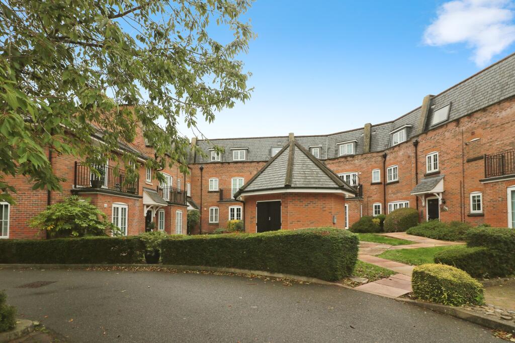 Main image of property: Great North Road, Hatfield, AL9