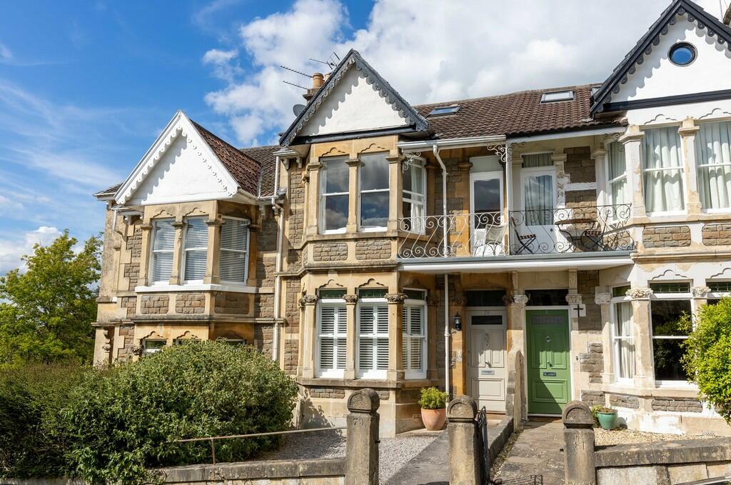 5 bedroom terraced house for sale in Shakespeare Avenue, Bath, BA2