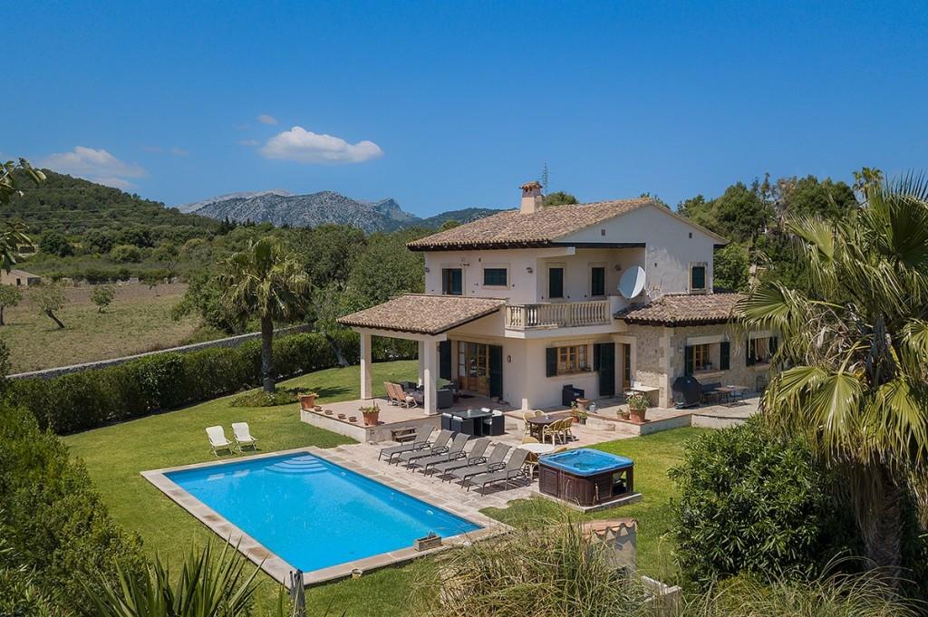 4 bedroom finca for sale in Balearic Islands, Mallorca, Alcudia, Spain