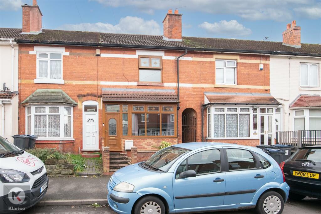 3 bedroom terraced house for sale in Solihull Road, Birmingham, B11