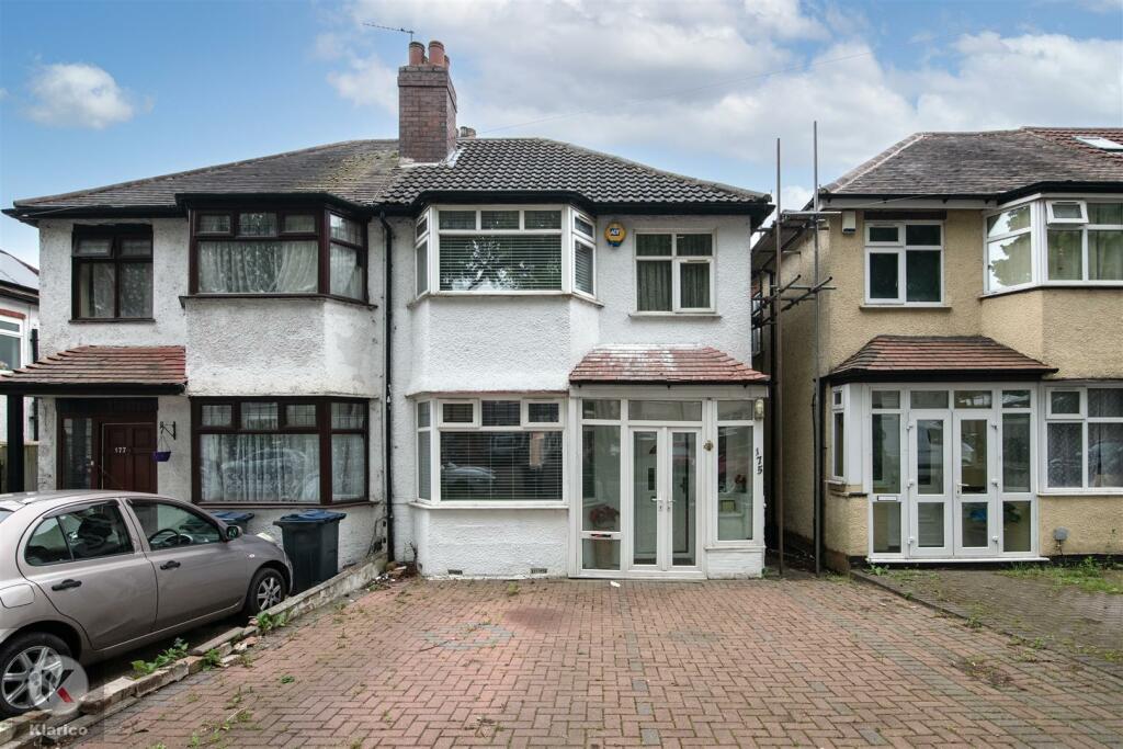 3 bedroom semidetached house for sale in Cateswell Road, Birmingham, B11