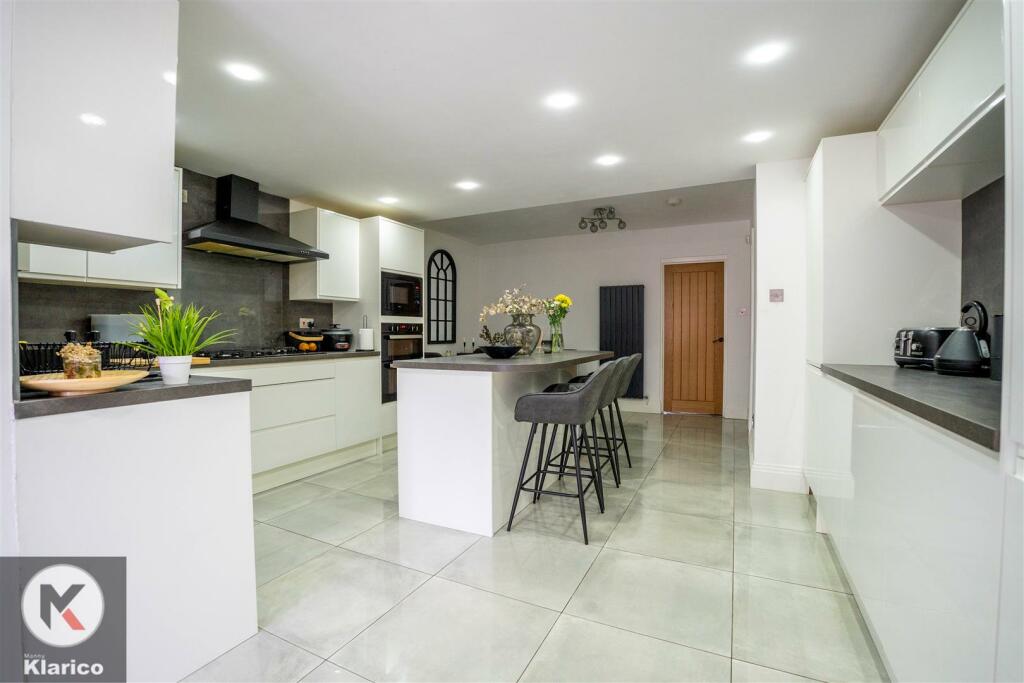 Additional property image - Sunningdale Road, Tyseley