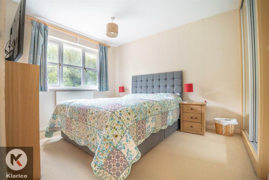 Additional property image - Harnall Close, Shirley, Solihull