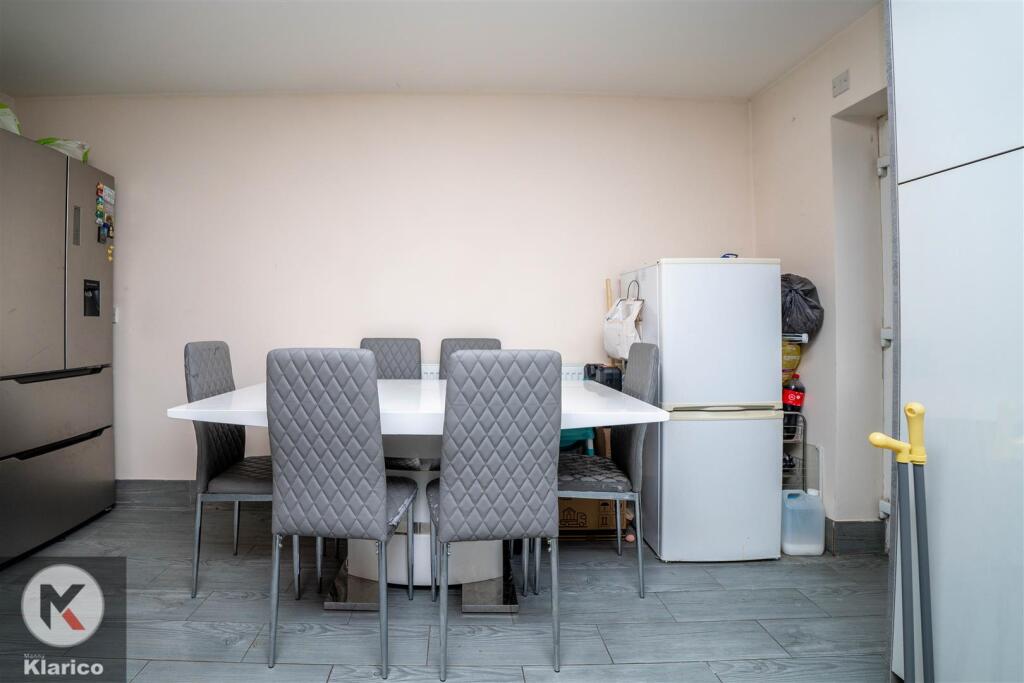 Additional property image - Hartfield Crescent, Acocks Green