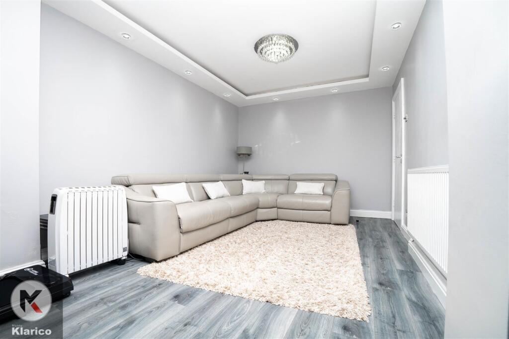 Additional property image - Hangleton Drive, Birmingham