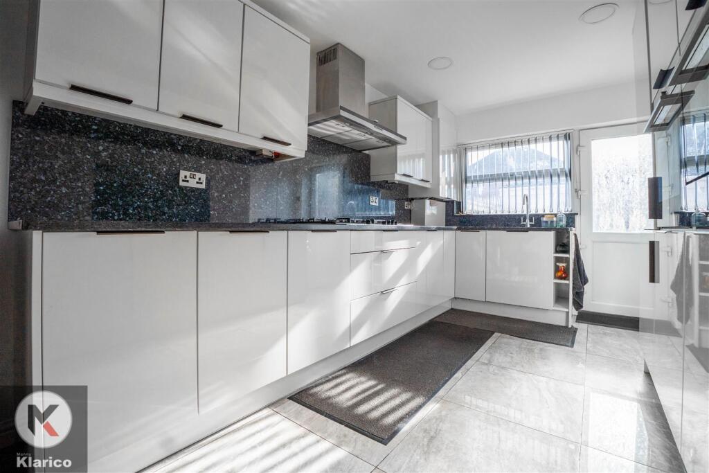 Additional property image - Hangleton Drive, Birmingham
