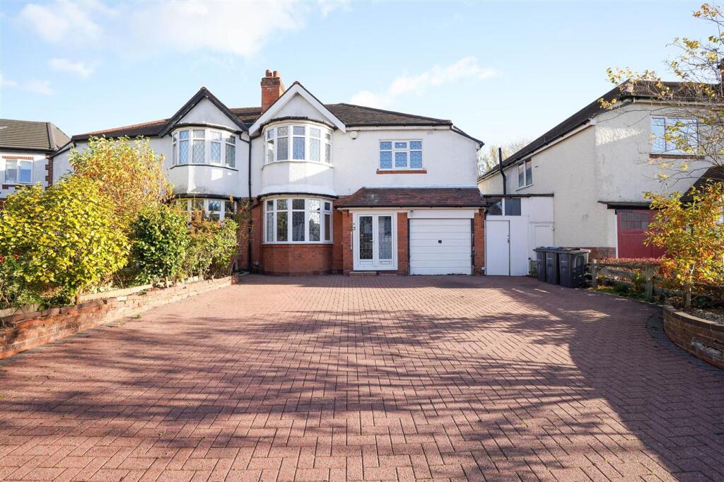 Main image of property: Pembroke Croft, Birmingham, B28