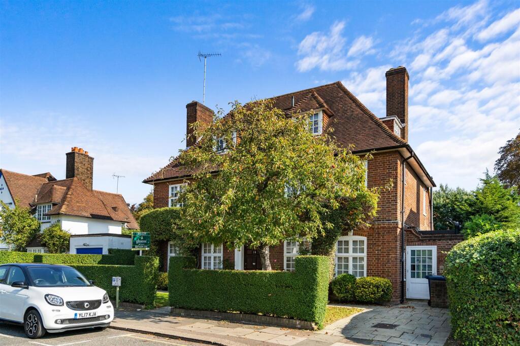 Main image of property: HAMPSTEAD WAY, HAMPSTEAD GARDEN SUBURB, NW11