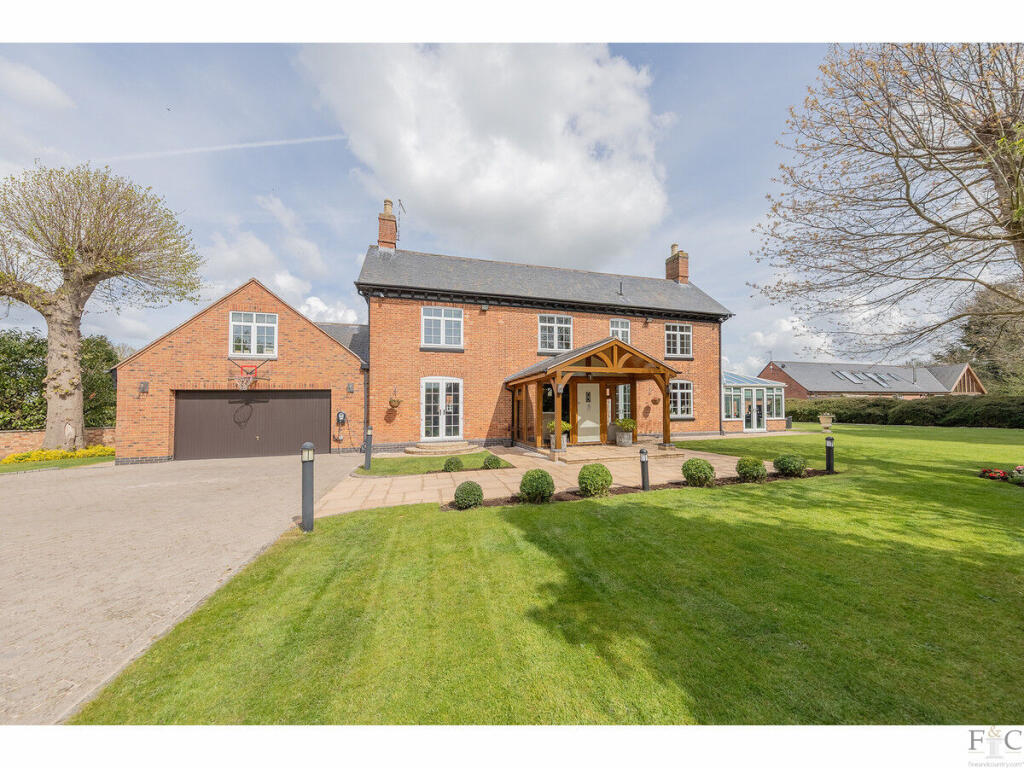 Main image of property: Stoughton Lane, Leicester, LE2