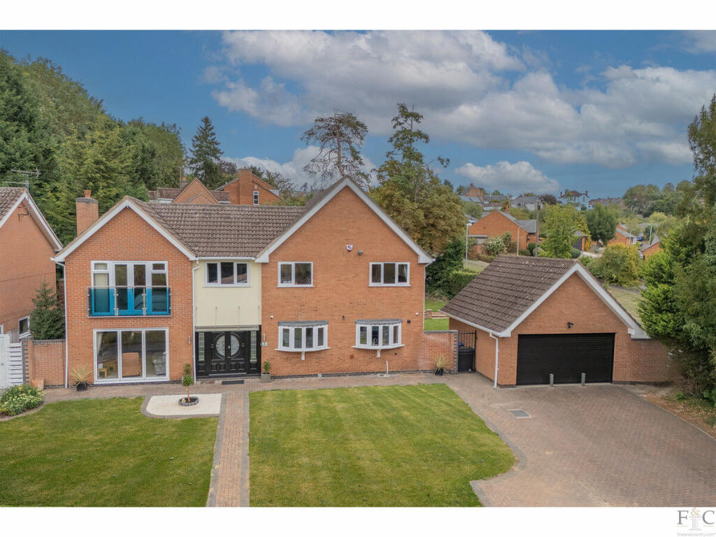 Main image of property: Lakeside Court, Thurnby, LE7