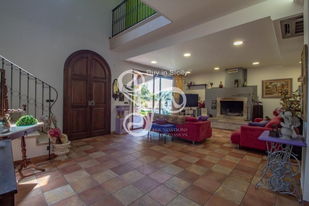 4 bedroom villa for sale in Floridia, Syracuse, Sicily, Italy