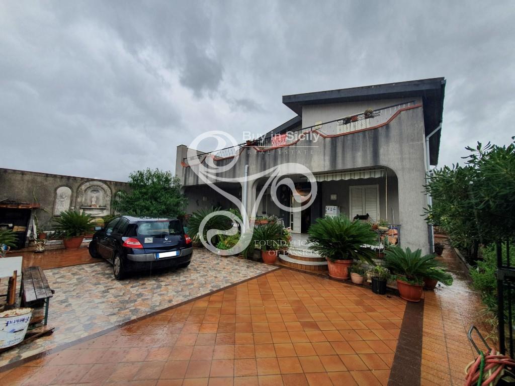 4 bedroom villa for sale in Carini, Palermo, Sicily, Italy