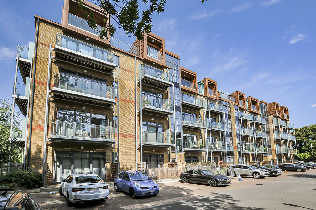 Main image of property: Brindley Place, Uxbridge