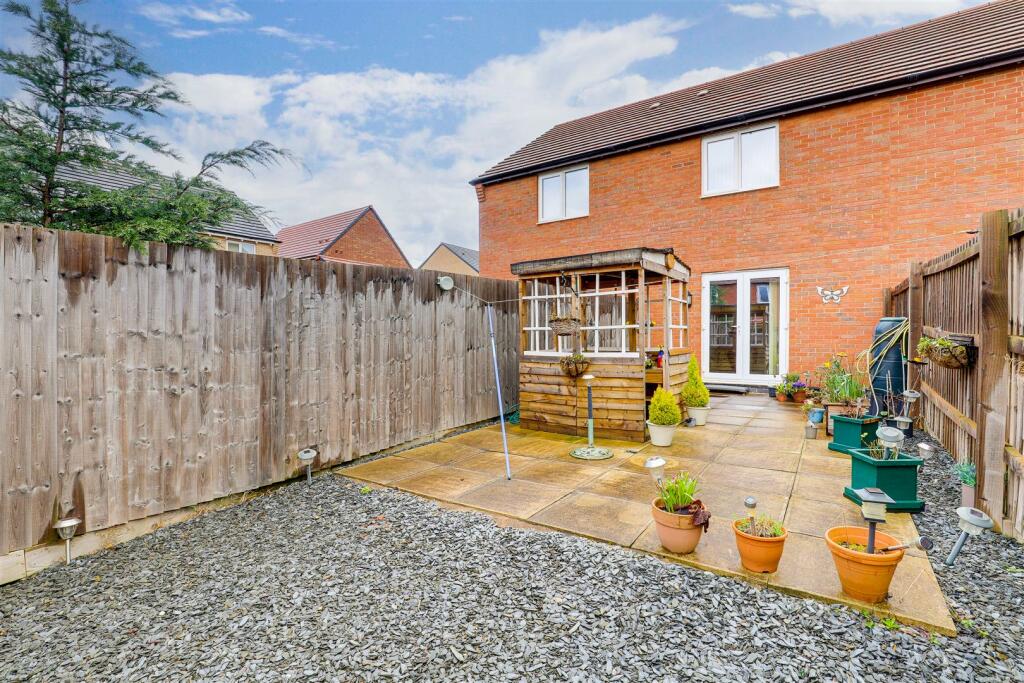 2 bedroom terraced house for sale in Sturmer Way, Beechdale