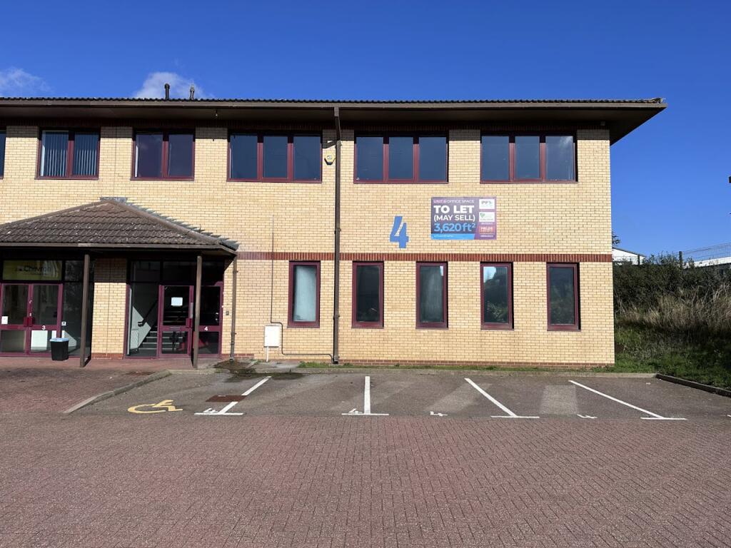 Main image of property: Unit 4, Thame Park Business Centre, Wenman Road, Thame, OX9 3XA
