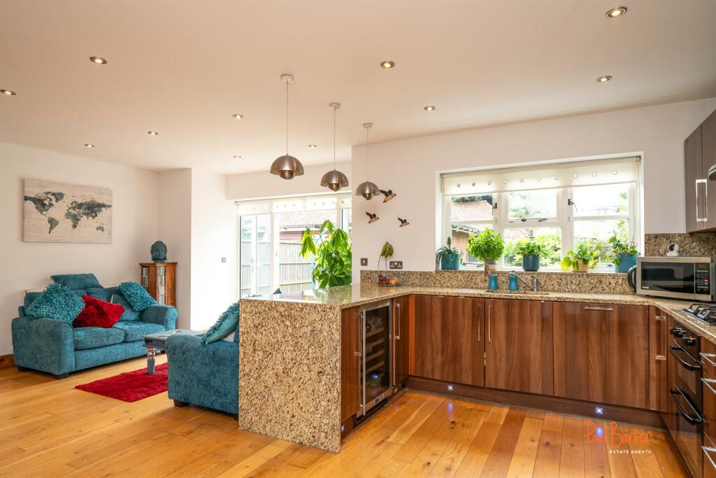 Additional property image - Watford Road, St. Albans