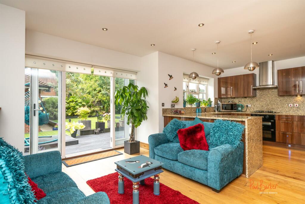 Additional property image - Watford Road, St. Albans