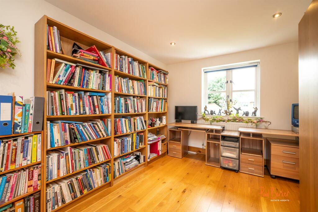 Additional property image - Watford Road, St. Albans