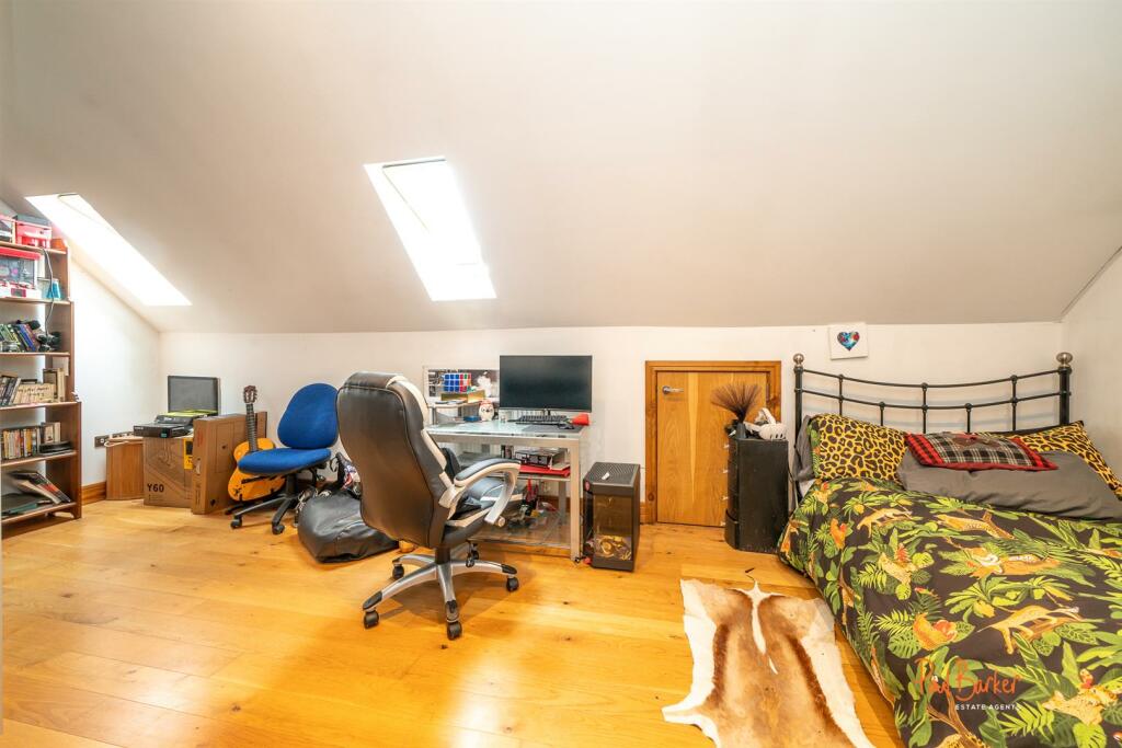 Additional property image - Watford Road, St. Albans