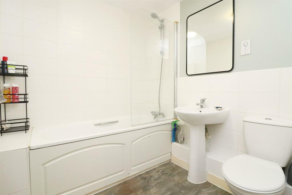 Additional property image - Hatfield Road, St. Albans