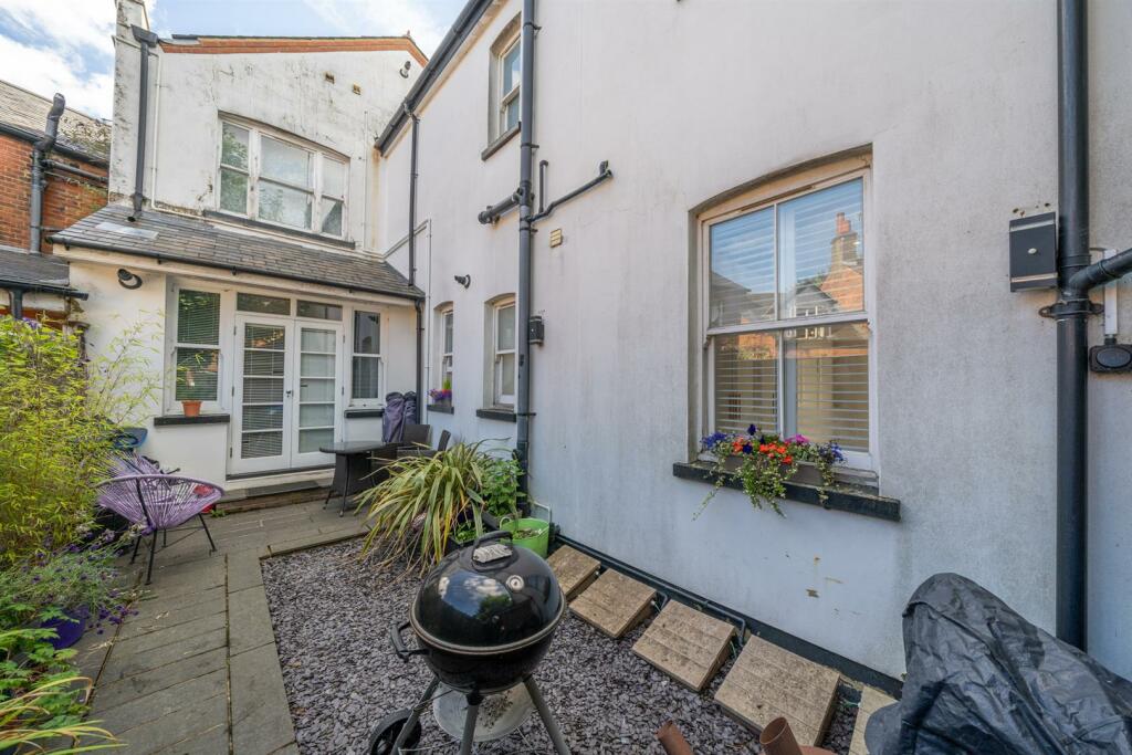 Additional property image - Etna Road